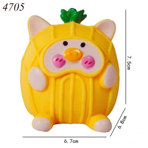 Tượng bé heo dứa vàng