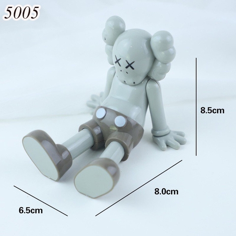 Tượng mô hình nhân vật Kaws nhựa nhẹ