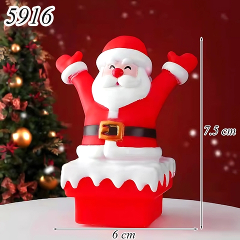 CN-Ông già noel dơ tay nhựa nhẹ