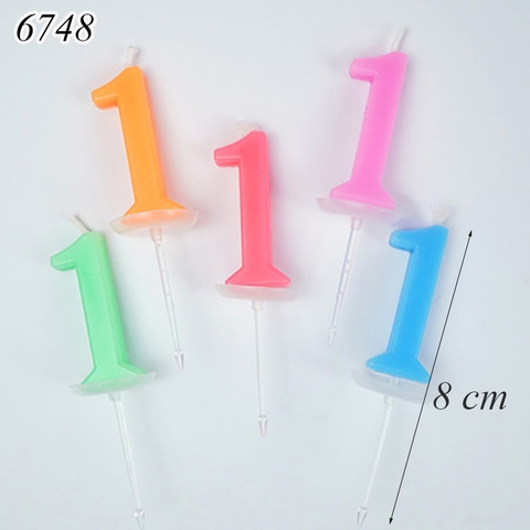 Hộp 20 nến số 1 nhiều màu