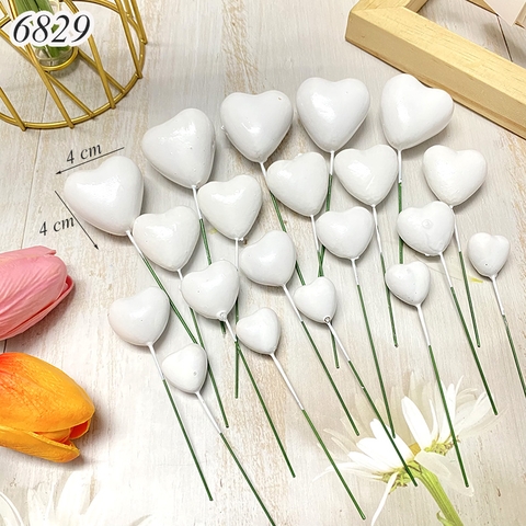 Gói 20 bi xốp tim Trắng