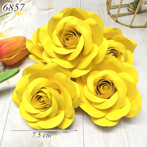 1 Bông hoa hồng giấy màu Vàng