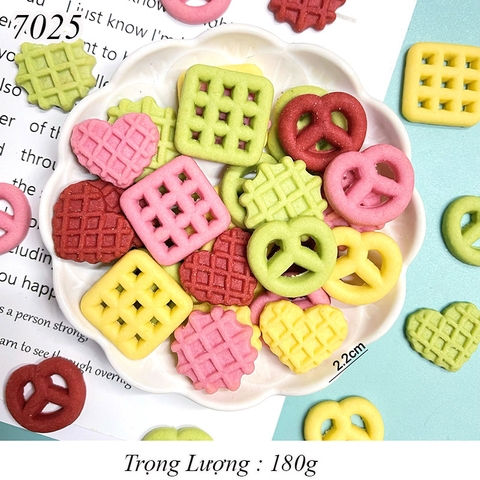 Bánh Quy Hình Vuông Vòng Tim Mix Màu TT