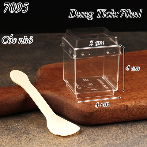 10 Cốc Vuông Nhỏ ( Có Nắp )
