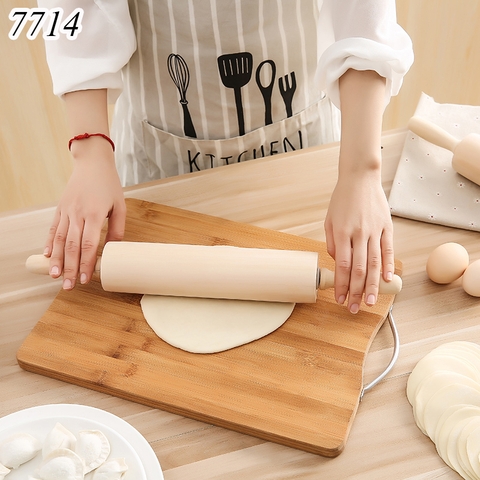 Cán lăn bột gỗ có trục xoay size 38cm