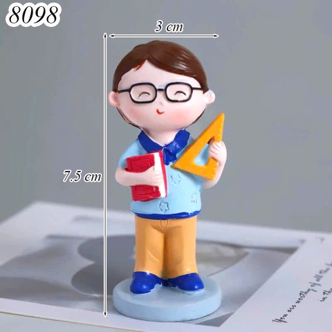 Tượng sứ thầy giáo TQ