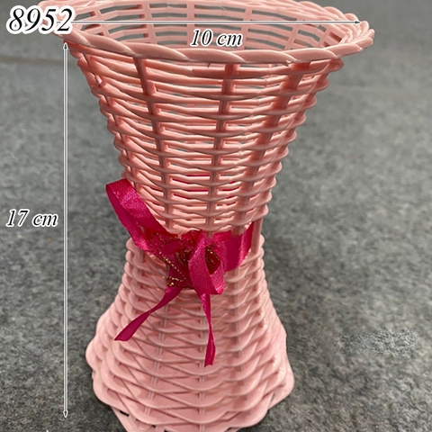 Bình cắm hoa nhựa hồng gắn nơ TQ