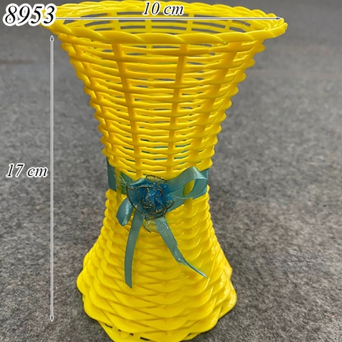 Bình cắm hoa nhựa vàng gắn nơ TQ