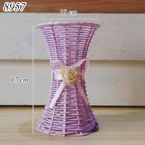 Bình cắm hoa nhựa tím gắn nơ TQ