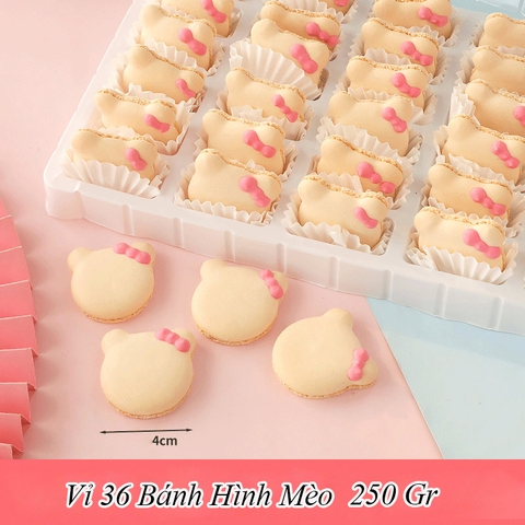 Vỉ 36 chiếc bánh macaron hình mèo nơ hồng TQ.