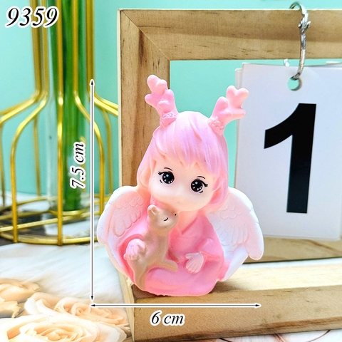 Tượng Em Bé Gái Hồng Ôm Cáo TP