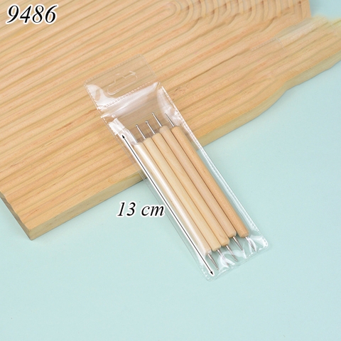 Bộ 5 Bút Đầu Bi Cán Gỗ TQ