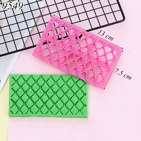 Khuôn ấn nhựa họa tiết hình hoa 7 cánh TQ