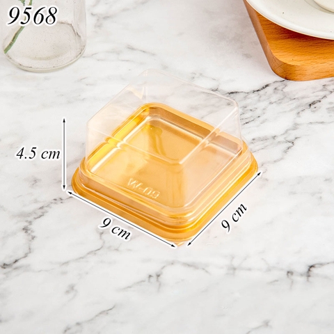 Hộp W09 đựng bánh vuông nắp vuông – màu vàng TQ