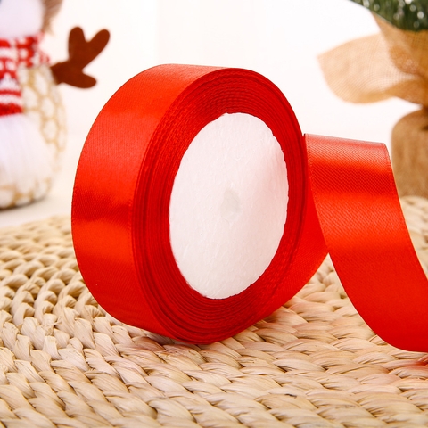 Ruybang lụa trơn đỏ tươi khổ 2cm,22m.