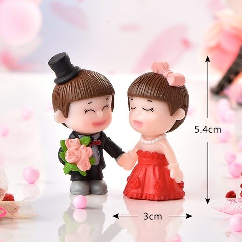 CN-cặp đôi cô dâu chú rể áo đen đỏ