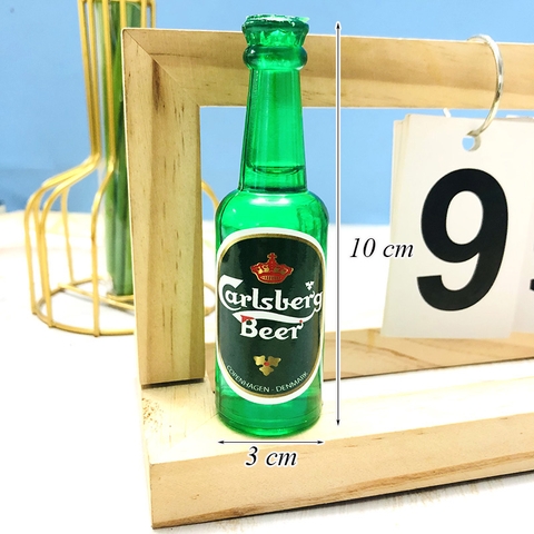 Rượu bia Carlsberg (trang trí KHÔNG uống)