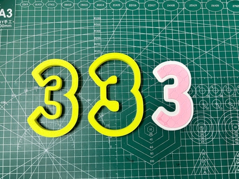 Bộ 2 Khuôn Số 3 (10cm)