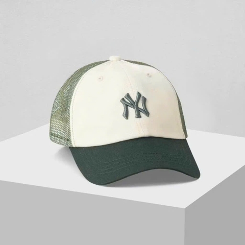 CAP ONE NY XX