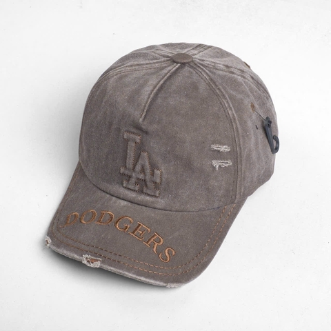 CAP MLB EMBOSSED BROWN