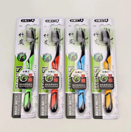 4 cái bàn chải đánh răng BOSSI than tre lông mền đàn hồi cao bền chắc