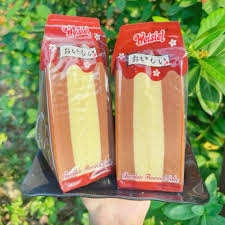 Bánh bông lan tam giác red velvet Weisiel gói 95g