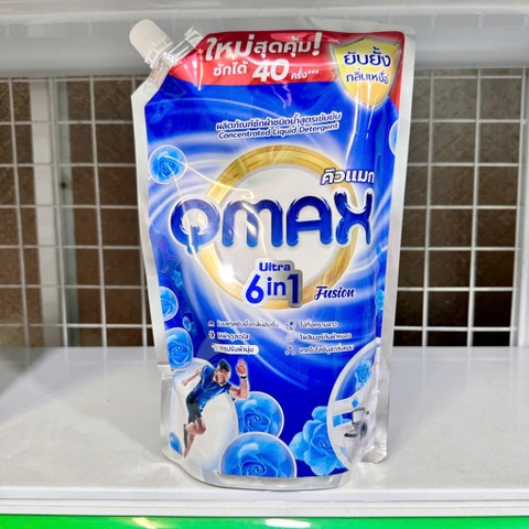 Nước giặt Qmax 6 trong 1 Sparkling hồng túi 900ml