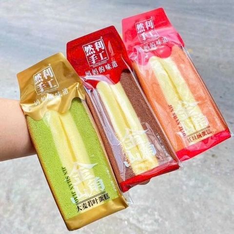 Bông lan tam Giác vị matcha - Ranli 100g Pack