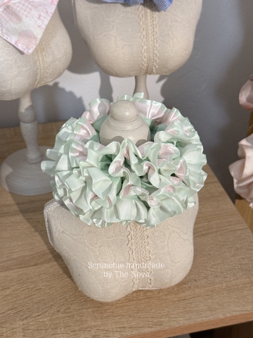 Scrunchie Cẩm Tú Cầu handmade by The Noya CTC16