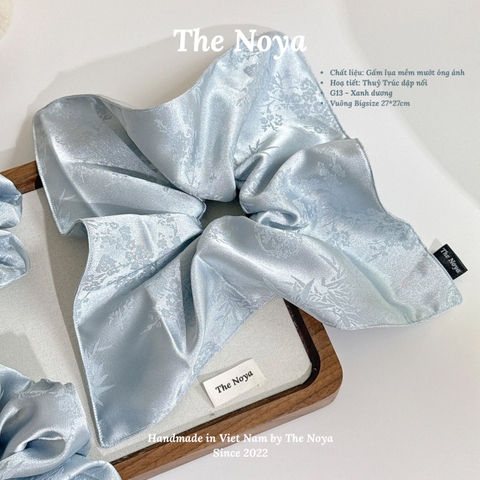 [Có SIZE LỚN] Cột tóc Gấm Lụa Thuỷ Trúc siêu mềm mướt óng ánh may thủ công The Noya G12, G13, G14