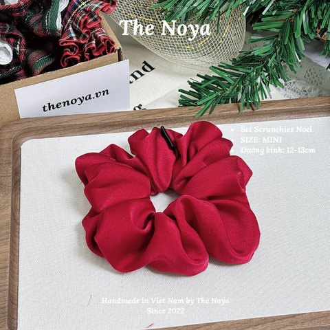 Set Quà Noel Scrunchies Phiên Bản Giới Hạn By The Noya