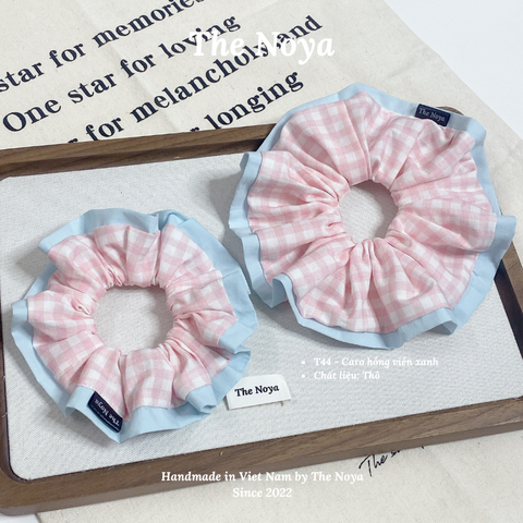 SECRET Scrunchies dây buộc tóc hoạ tiết Caro Hồng Viền Xanh dễ thương phong cách Hàn Quốc by The Noya T44