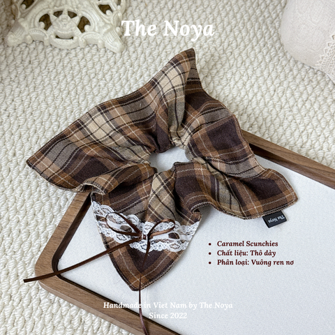 Scrunchies vuông 2 kiểu hoạ tiết kẻ caro handmade by The Noya T53 Caramel