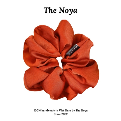 Dây buộc tóc Scrunchies lụa cao cấp sản xuất tại Việt Nam cỡ lớn The Noya NT01
