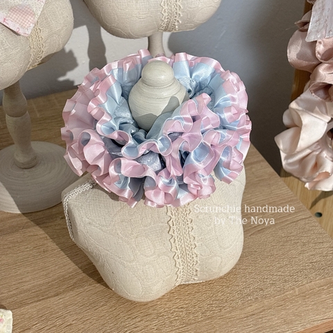 Scrunchie Cẩm Tú Cầu handmade by The Noya CTC15