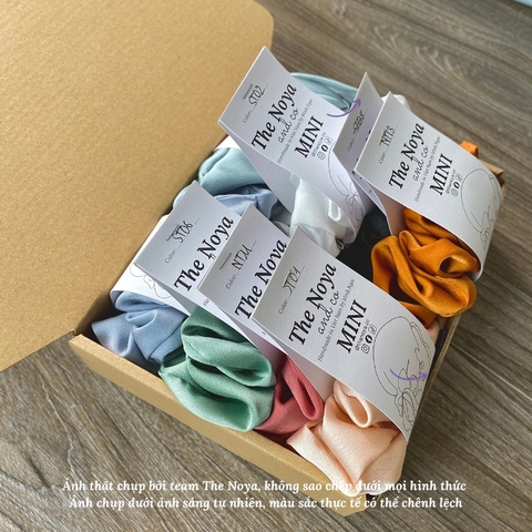 Hộp carton gói quà đựng scrunchies The Noya (Chỉ có hộp)