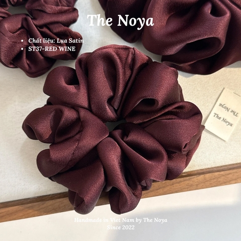Red Wine - Dây buộc tóc scrunchies lụa satin mềm mại siêu phồng handmade by The Noya ST37