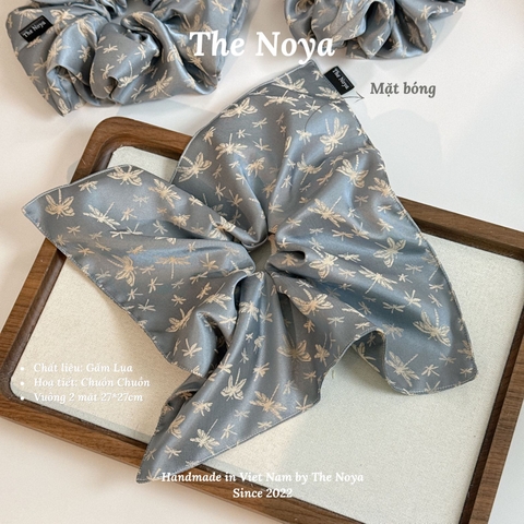 [SIÊU TO] Cột tóc Gấm Lụa chuồn chuồn, dây buộc tóc vuông 2 mặt siêu mềm mướt óng ánh may thủ công The Noya G15