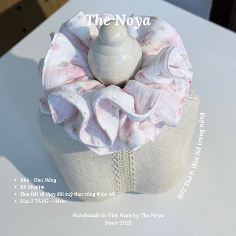[BST Thỏ & Hoa Nở Trong Nắng] Scrunchie, dây buộc tóc xô muslim handmade siêu phồng hoạ tiết vintage The Noya X81 - Hoa nền kem