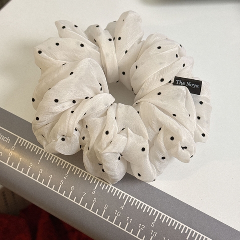 Dây buộc tóc cột tóc MUSE SCRUNCHIE hoạ tiết chấm bi nổi handmade by The Noya