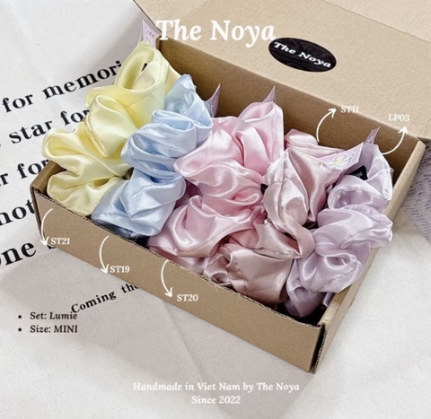 Hộp quà scrunchies form to bồng bềnh by The Noya