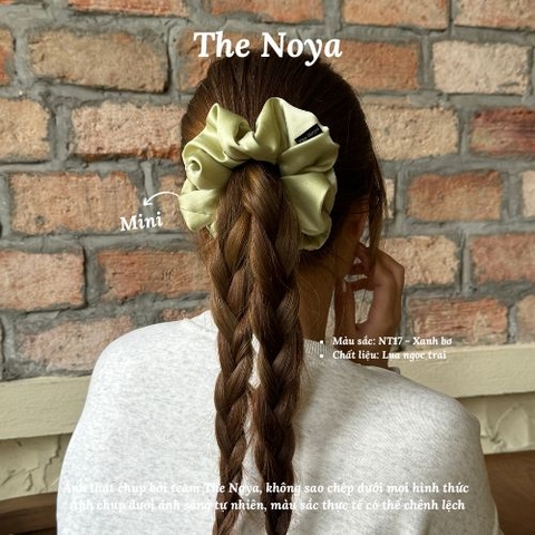 Dây buộc tóc Scrunchies lụa màu Xanh Bơ cỡ lớn bồng bềnh handmade The Noya NT17