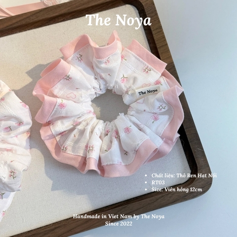 Dây buộc tóc handmade hoạ tiết hoa tim chất liệu ren mix hạt nổi by The Noya RT03