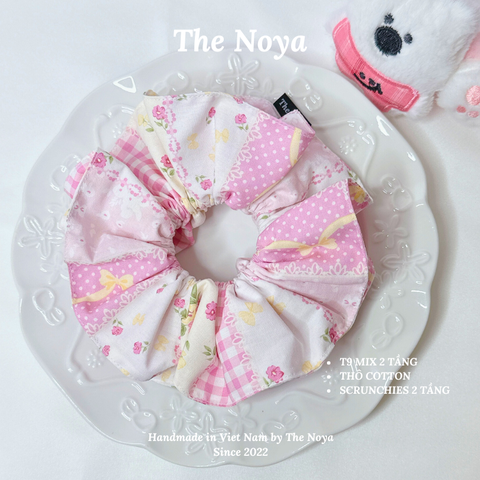 Scrunchies 2 tầng hoạ tiết lạ handmade by The Noya T9