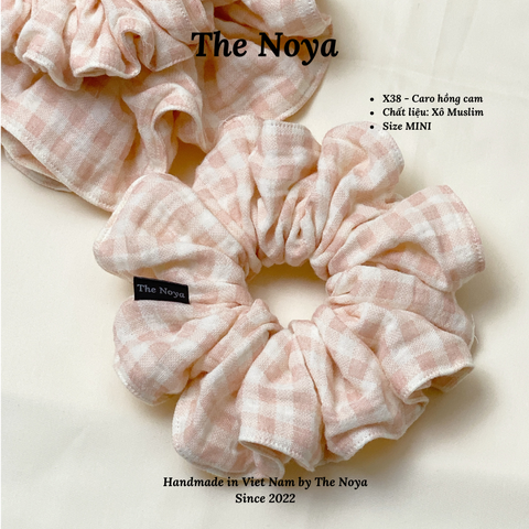 Dây buộc tóc/Scrunchies hoạ tiết caro hồng cam handmade Loại 1 The Noya X38
