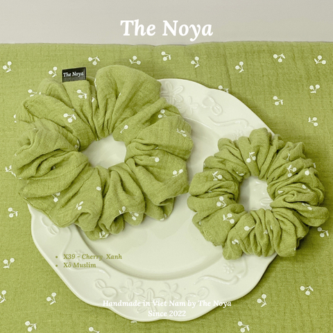 [SIÊU PHỒNG] Scrunchies hoạ tiết Cherry Xanh handmade Siêu Phồng The Noya X39