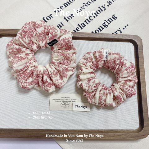 X41, X42 - Dây buộc tóc scrunchies Xô Muslin 2 lớp hoạ tiết lạ handmade by The Noya
