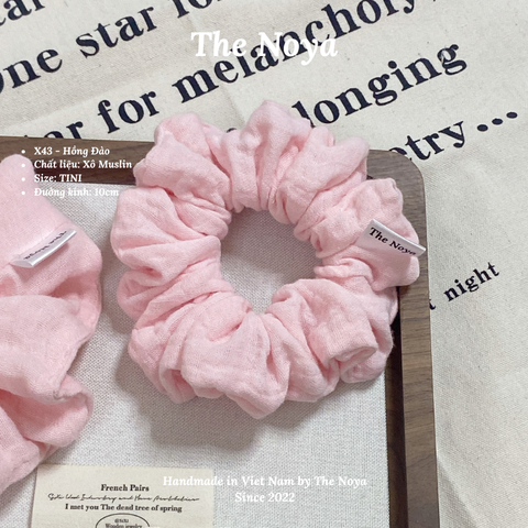 Hồng Đào - Scrunchies màu pastel handmade Siêu Phồng The Noya X43