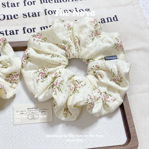 HỒNG DIỄM SCRUNCHIES / Dây buộc tóc handmade by The Noya X49