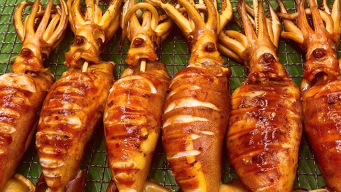 Làm mực nướng sa tế thơm ngon đến miếng cuối cùng